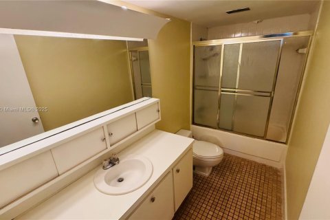 Condominio en venta en Miami Beach, Florida, 2 dormitorios, 143.07 m2 № 1985520 - foto 21