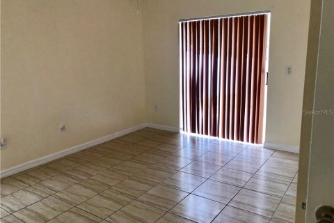 Villa ou maison à louer à Orlando, Floride: 4 chambres, 111.48 m2 № 1908752 - photo 4