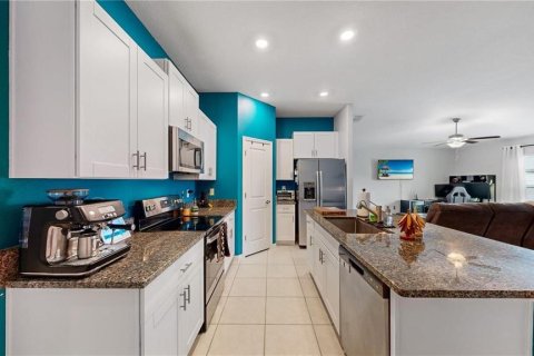 Casa en alquiler en Sun City Center, Florida, 3 dormitorios, 143.07 m2 № 1906870 - foto 16