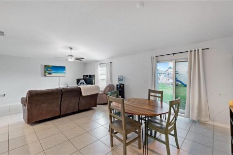 Casa en alquiler en Sun City Center, Florida, 3 dormitorios, 143.07 m2 № 1906870 - foto 7