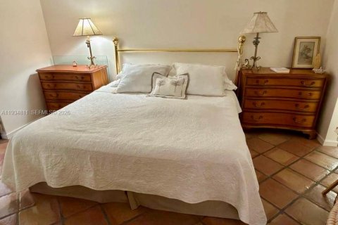 Condominio en alquiler en Key Biscayne, Florida, 1 dormitorio, 90.3 m2 № 2060181 - foto 2