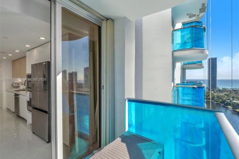 Condominio en venta en Aventura, Florida, 3 dormitorios, 175.31 m2 № 1995114 - foto 27