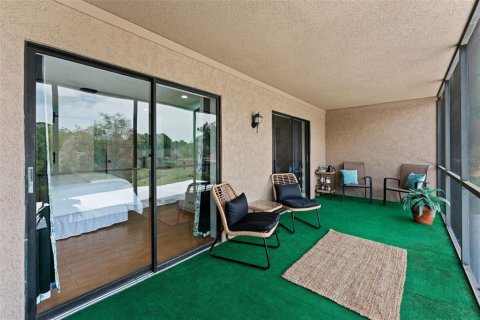 Townhouse in Oldsmar, Florida 3 bedrooms, 163.04 sq.m. № 1623009 - photo 17