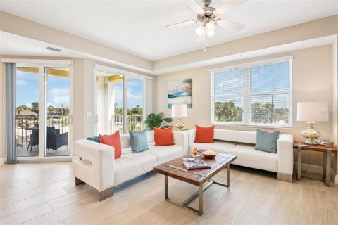 Copropriété à vendre à New Smyrna Beach, Floride: 3 chambres, 164.72 m2 № 1907227 - photo 6