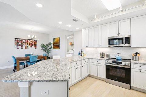 Copropriété à vendre à New Smyrna Beach, Floride: 3 chambres, 164.72 m2 № 1907227 - photo 16