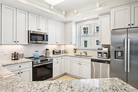 Copropriété à vendre à New Smyrna Beach, Floride: 3 chambres, 164.72 m2 № 1907227 - photo 15