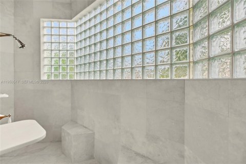 Casa en venta en Davie, Florida, 5 dormitorios, 423.26 m2 № 2006446 - foto 26