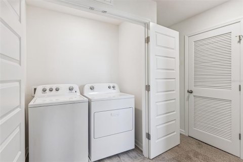 Townhouse in Lake Wales, Florida 3 bedrooms, 135.92 sq.m. № 2207739 - photo 27