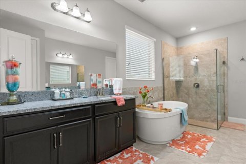Casa en venta en Windermere, Florida, 5 dormitorios, 377.28 m2 № 1893927 - foto 25