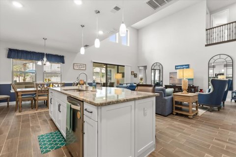 Casa en venta en Windermere, Florida, 5 dormitorios, 377.28 m2 № 1893927 - foto 15