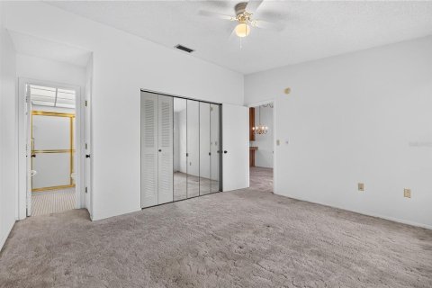Townhouse in Bradenton, Florida 2 bedrooms, 107.4 sq.m. № 2391587 - photo 18