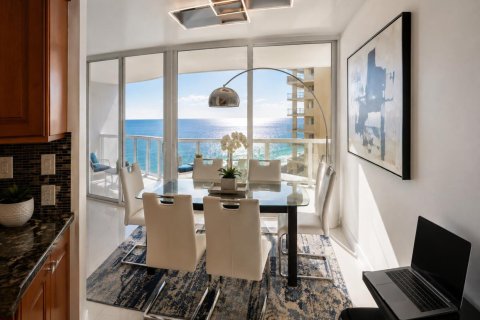 Copropriété à vendre à Sunny Isles Beach, Floride: 3 chambres, 163.51 m2 № 2260182 - photo 14