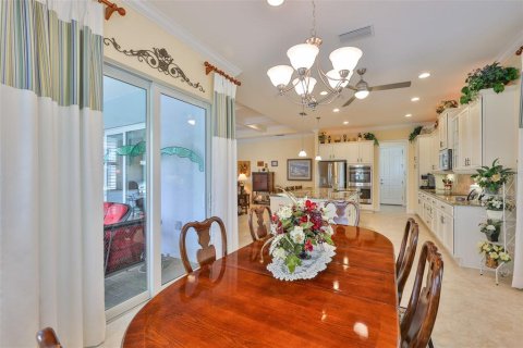 Casa en venta en Sun City Center, Florida, 2 dormitorios, 211.54 m2 № 1773068 - foto 17