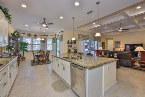 Casa en venta en Sun City Center, Florida, 2 dormitorios, 211.54 m2 № 1773068 - foto 15