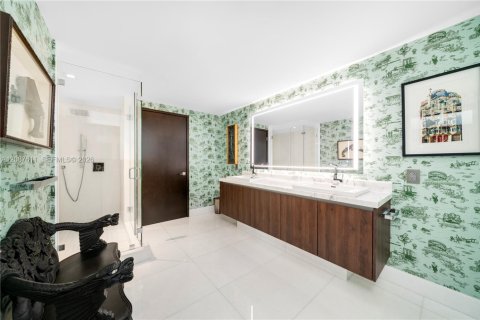 Copropriété à louer à Sunny Isles Beach, Floride: 5 chambres, 476.31 m2 № 2361817 - photo 24