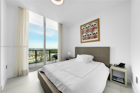Copropriété à louer à Sunny Isles Beach, Floride: 5 chambres, 476.31 m2 № 2361817 - photo 18