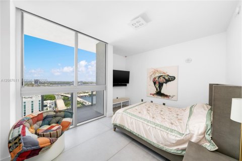 Copropriété à louer à Sunny Isles Beach, Floride: 5 chambres, 476.31 m2 № 2361817 - photo 23