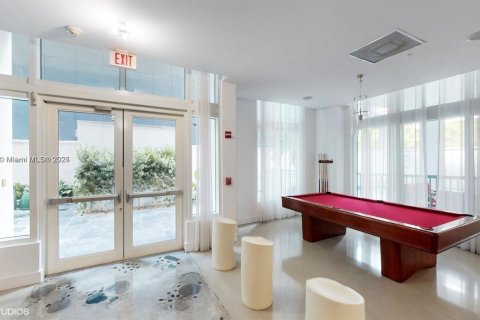 Condominio en venta en Miami, Florida, 1 dormitorio, 63.64 m2 № 1452214 - foto 12