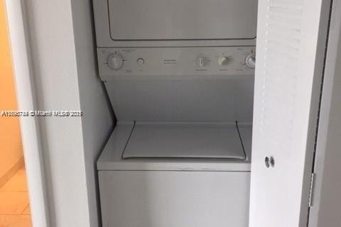 Condominio en venta en Miami, Florida, 1 dormitorio, 63.64 m2 № 1452214 - foto 9