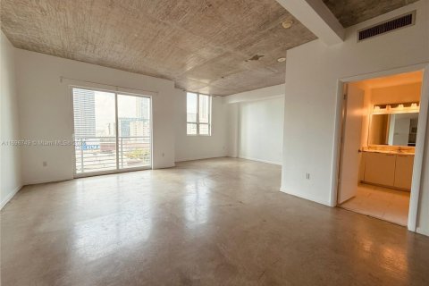 Condominio en venta en Miami, Florida, 1 dormitorio, 63.64 m2 № 1452214 - foto 4