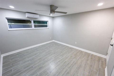 Appartement à louer à Madeira Beach, Floride: 2 chambres, 76.64 m2 № 2386393 - photo 10