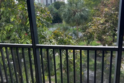 Condo à Aventura, Floride, 2 chambres  № 2010514