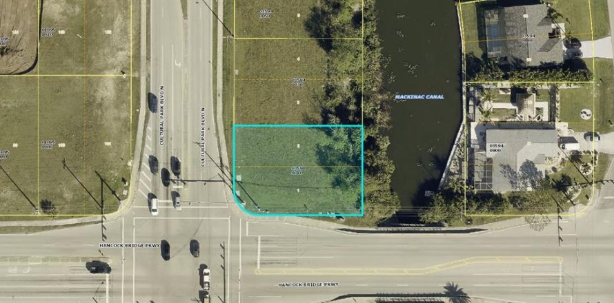 Land in Cape Coral, Florida № 1534398
