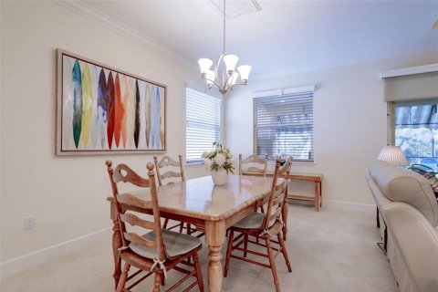 Villa ou maison à vendre à DeLand, Floride: 2 chambres, 179.49 m2 № 2418690 - photo 13
