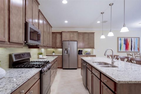 Villa ou maison à vendre à DeLand, Floride: 2 chambres, 179.49 m2 № 2418690 - photo 6