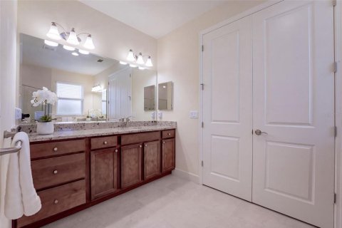 Villa ou maison à vendre à DeLand, Floride: 2 chambres, 179.49 m2 № 2418690 - photo 18