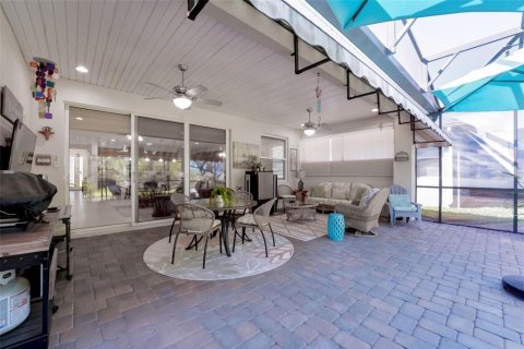 Villa ou maison à vendre à DeLand, Floride: 2 chambres, 179.49 m2 № 2418690 - photo 23