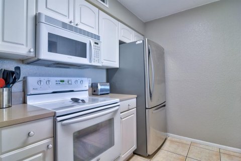Condo in Clearwater, Florida, 3 bedrooms  № 1908399 - photo 12