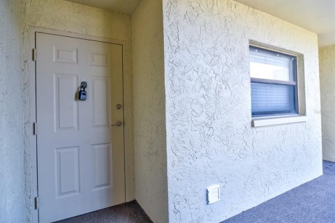Condo in Clearwater, Florida, 3 bedrooms  № 1908399 - photo 7