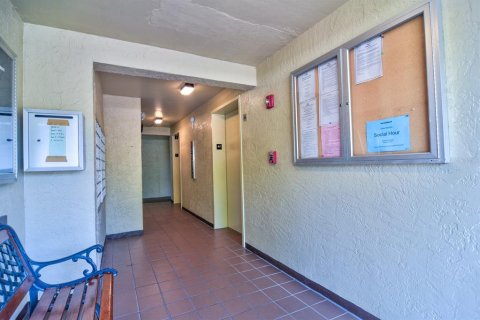 Condo in Clearwater, Florida, 3 bedrooms  № 1908399 - photo 3