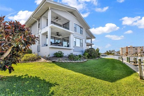 Copropriété à vendre à Sarasota, Floride: 2 chambres, 116.22 m2 № 2223660 - photo 30