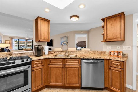 Copropriété à vendre à Sarasota, Floride: 2 chambres, 116.22 m2 № 2223660 - photo 6
