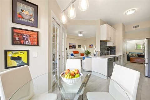 Condo in Celebration, Florida, 1 bedroom  № 2315180 - photo 12