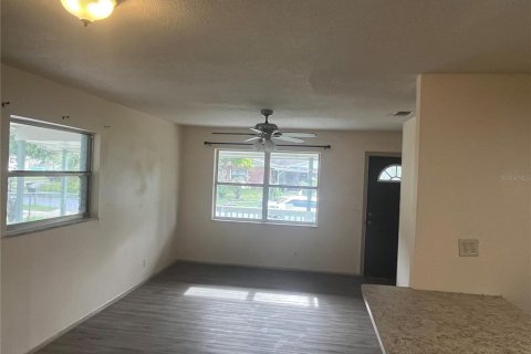 Casa en venta en Daytona Beach, Florida, 3 dormitorios, 106.93 m2 № 1879762 - foto 3