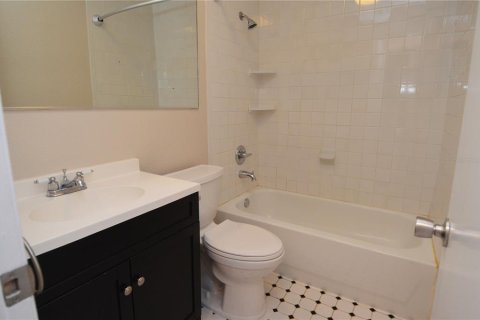 Copropriété à louer à Tampa, Floride: 1 chambre, 76.37 m2 № 2431118 - photo 6