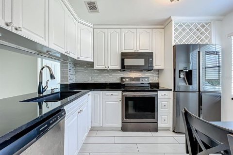 Copropriété à vendre à Orlando, Floride: 2 chambres, 84.91 m2 № 1823251 - photo 4