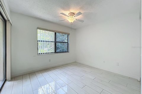 Copropriété à vendre à Orlando, Floride: 2 chambres, 84.91 m2 № 1823251 - photo 21