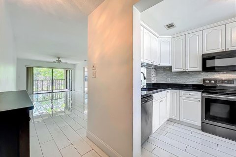 Copropriété à vendre à Orlando, Floride: 2 chambres, 84.91 m2 № 1823251 - photo 3