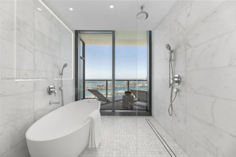 Снять в аренду кондоминиум в Майами-Бич, Флорида 3 спальни, 272.2м2, № 1955108 - фото 12