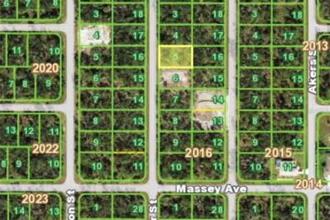 Land in Port Charlotte, Florida № 2198804 - photo 3