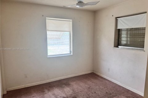 House in Port St. Lucie, Florida 2 bedrooms, 95.78 sq.m. № 2047359 - photo 16