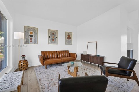 Casa en venta en Davie, Florida, 3 dormitorios № 2010641 - foto 6