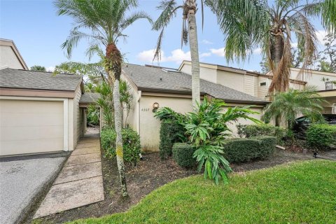 House in Sarasota, Florida 2 bedrooms, 107.77 sq.m. № 1528484 - photo 1
