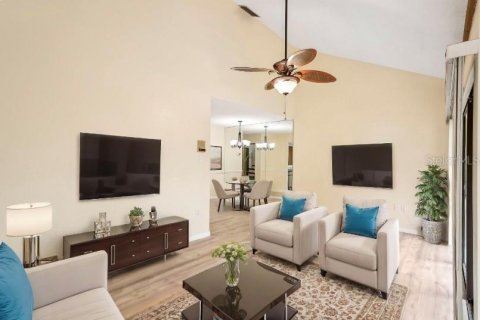 House in Sarasota, Florida 2 bedrooms, 107.77 sq.m. № 1528484 - photo 8