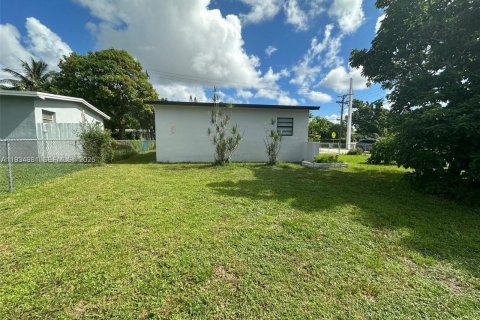 Villa ou maison à louer à West Park, Floride: 3 chambres, 103.68 m2 № 1993125 - photo 14
