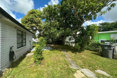 Villa ou maison à louer à West Park, Floride: 3 chambres, 103.68 m2 № 1993125 - photo 15